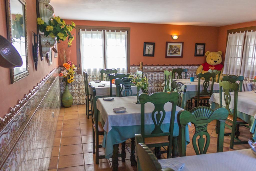 Hotel Villa San Remo Villaviciosa  Exterior photo
